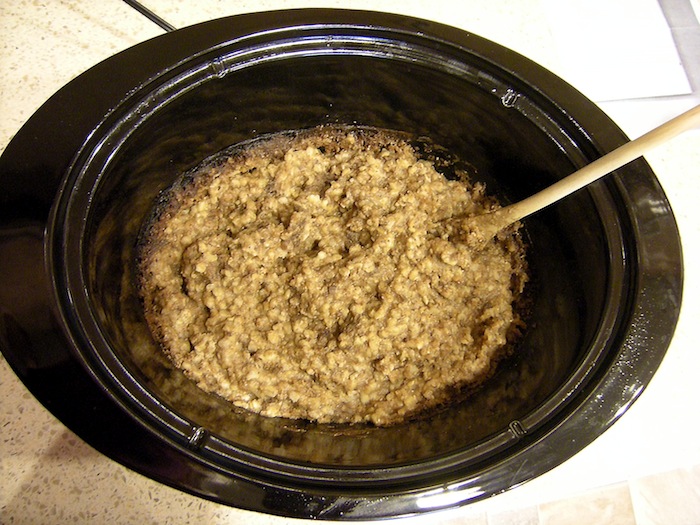 Crockpot (whole, multi-grain) cereal with applesauce